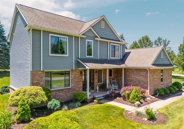 Photo 1 of Sale Pending at 7662 Hidden Ponds Blvd, Brighton, MI 48114 | MLS# 70477403 | Listing updated on 2025-10-27