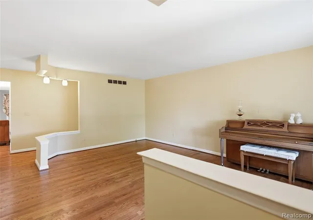 Photo 2 of Sale Pending at 12982 Canterbury Dr, Sterling Heights, MI 48312 3213 | MLS# 61014507 | Listing updated on 2026-08-31