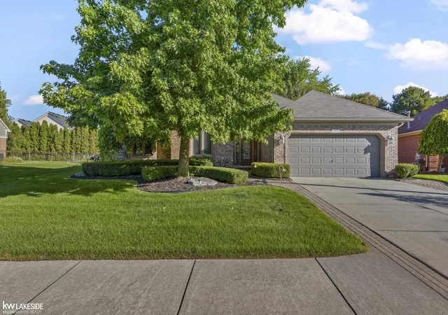 Photo 1 of Sale Pending at 21225 Parkstone Dr, Macomb, MI 48044 | MLS# 50219938 | Listing updated on 2026-09-06