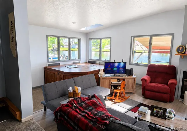 Photo 4 of Single family home for sale at 6783 W Northshore Dr, Lake City, MI 49651 | MLS# 61001993 | Listing updated on 2026-08-21