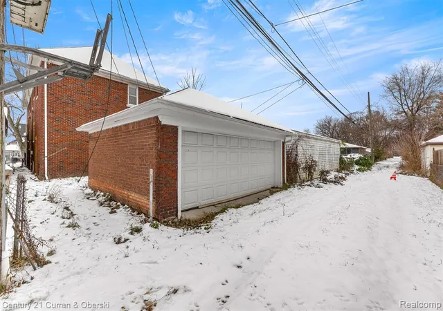 33rd image of 1520 Garfield Ave, Lincoln Park, MI 48146 | MLS# 60993392