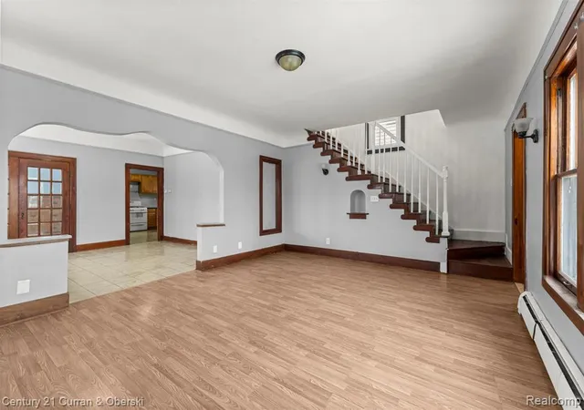 3rd image of 1520 Garfield Ave, Lincoln Park, MI 48146 | MLS# 60993392