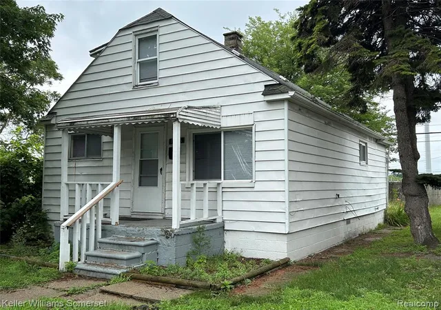 Photo 2 of Single family home for sale at 11376 Rivard Ave, Warren, MI 48089 3026 | MLS# 61011366 | Listing updated on 2026-09-22