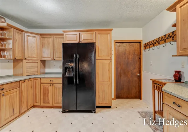 Homes for sale in Twin Lake, MI | 9255 Blue Lake Rd, Twin Lake, MI 49457 | MLS# 70543941