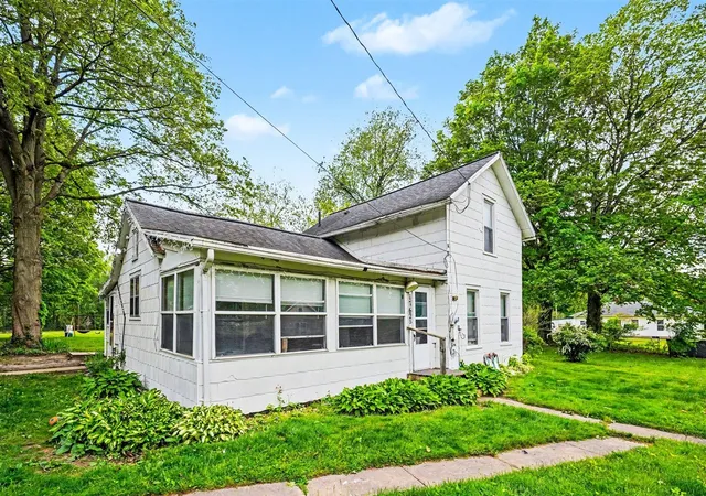 Homes for sale in Vandalia, MI | 17625 E State St, Vandalia, MI 49095 | MLS# 70533794