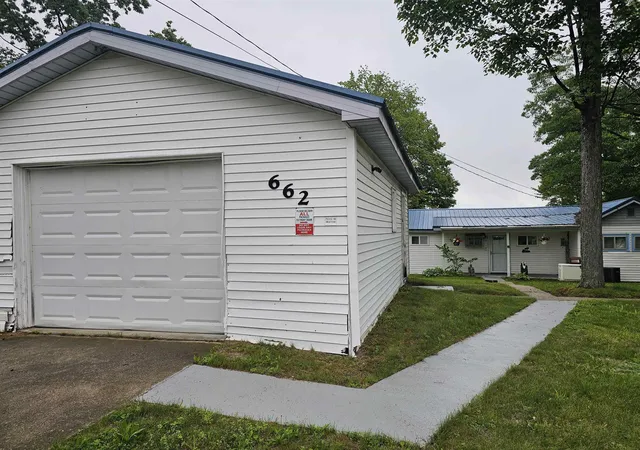 Homes for sale in Hale, MI | 662 N Lakeview Dr, Hale, MI 48739 | MLS# 80070263