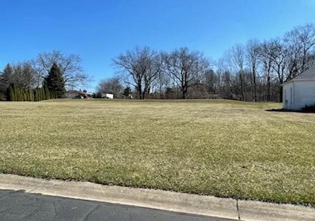 Photo 2 of Land for sale at 2 Coronado Dr, Jackson, MI 49201 | MLS# 70520910 | Listing updated on 2026-07-21