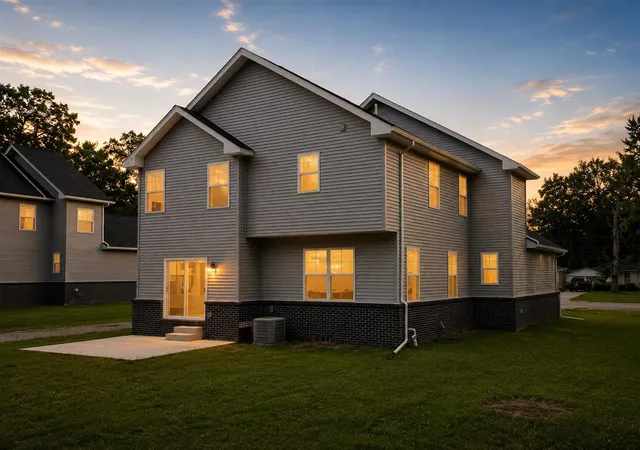 2nd image of 35635 Joy Rd, Westland, MI 48185 | MLS# 70541743