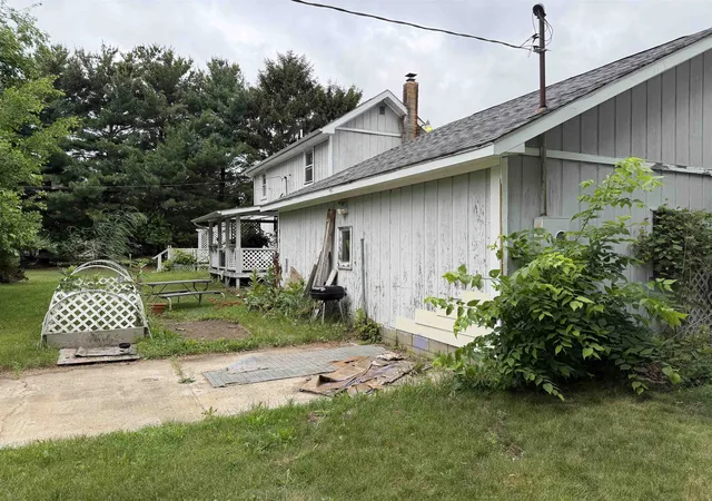 Photo 2 of Single family home for sale at 6460 E Bennington Rd, Durand, MI 48429 | MLS# 50217688 | Listing updated on 2026-08-10