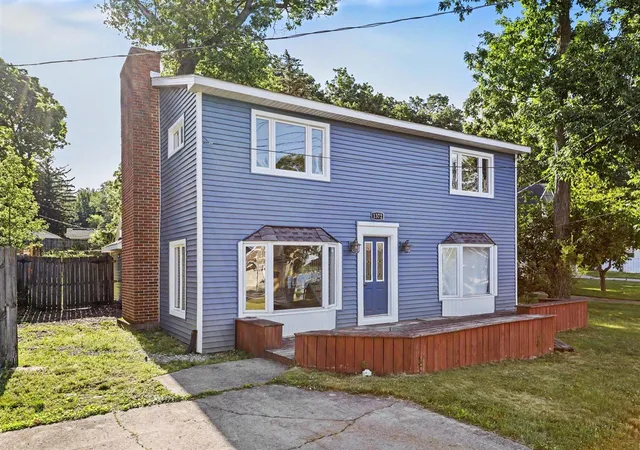 1st image of 1372 Burlington Dr, Hickory Corners, MI 49060 | MLS# 70540292
