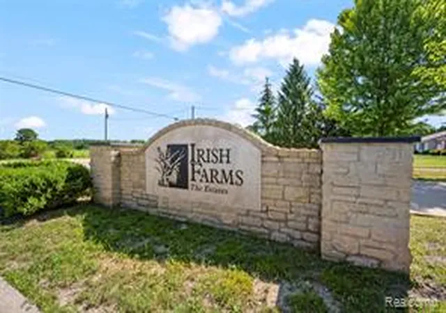 4th image of 2327 Baltimore Ln, Davison, MI 48423 | MLS# 60985584