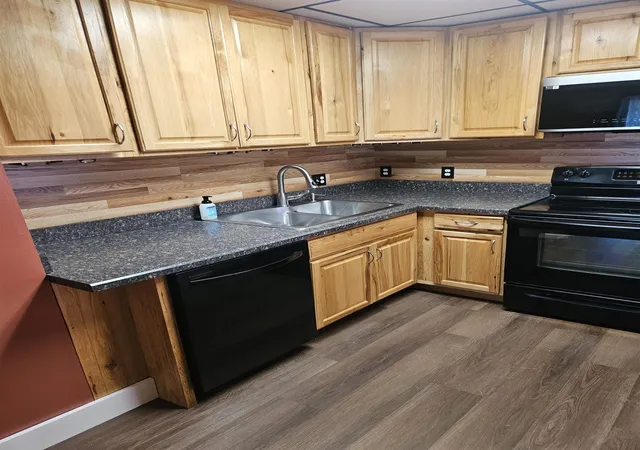 2nd image of 1112 Ferris St, Alma, MI 48801 | MLS# 50218175