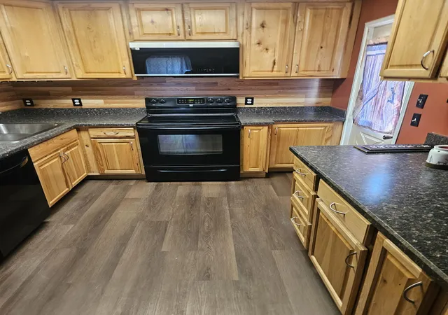 Photo 3 of Single family home for sale at 1112 Ferris St, Alma, MI 48801 | MLS# 50218175 | Listing updated on 2026-09-15
