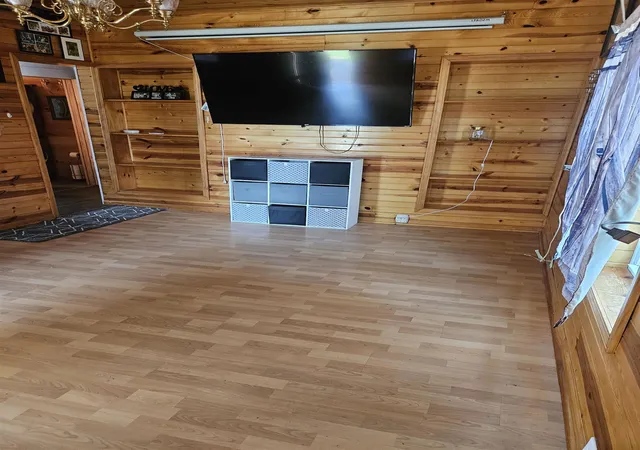 Photo 4 of Single family home for sale at 1112 Ferris St, Alma, MI 48801 | MLS# 50218175 | Listing updated on 2026-10-05