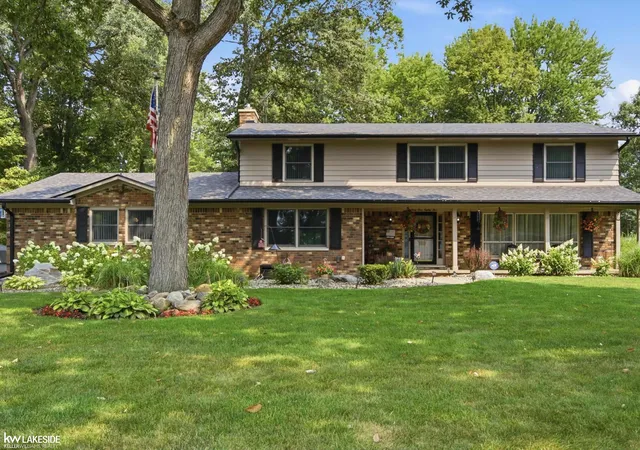 41st image of 6185 Golfview Dr, Burton, MI 48509 | MLS# 50218551