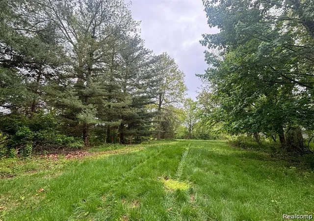 Photo 3 of Land for sale at 5961 Woodmire, Shelby Township, MI 48316 | MLS# 60944896 | Listing updated on 2026-06-24