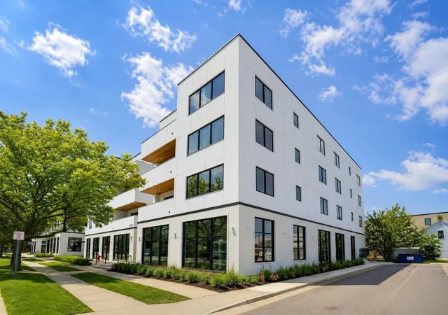 Homes for sale in Traverse City, MI | 708 Randolph St #206, Traverse City, MI 49684 | MLS# 80065493