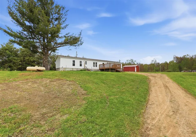 Homes for sale in Blanchard, MI | 2220 30Th Ave, Blanchard, MI 49310 | MLS# 70531920