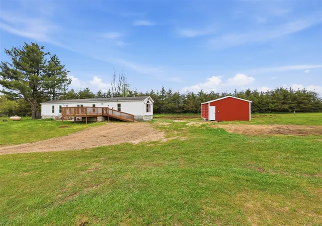 Homes for sale in Blanchard, MI | 2220 30Th Ave, Blanchard, MI 49310 | MLS# 70531920