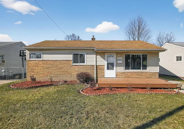 Homes for sale in Wyandotte, MI | 4474 16Th St, Wyandotte, MI 48192 | MLS# 70517173