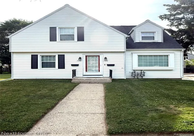 1st image of 734 736 Briarcliff Rd, Jackson, MI 49203 | MLS# 61002628