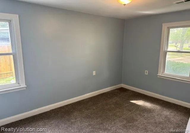 Photo 4 of Single family home for sale at 125 Rule Rd, Imlay City, MI 48444 9458 | MLS# 61012054 | Listing updated on 2026-09-17