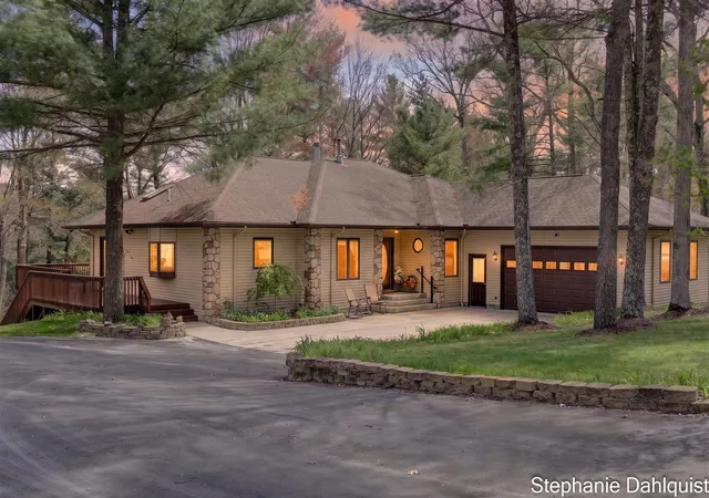 Homes for sale in Whitehall, MI | 9160 Mill Pond Trl, Whitehall, MI 49461 | MLS# 70529803