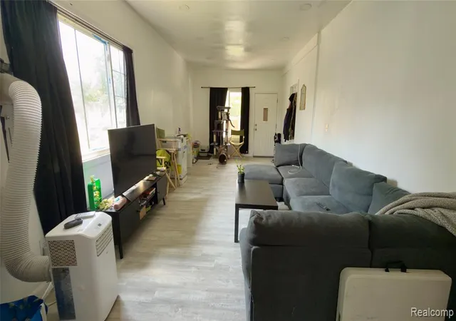 Photo 2 of Single family home for sale at 5120 Belvidere St, Detroit, MI 48213 3000 | MLS# 61011224 | Listing updated on 2026-10-22