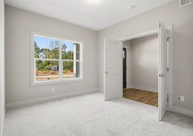 5th image of 4767 Lexem Dr, Hudsonville, MI 49426 | MLS# 70550848