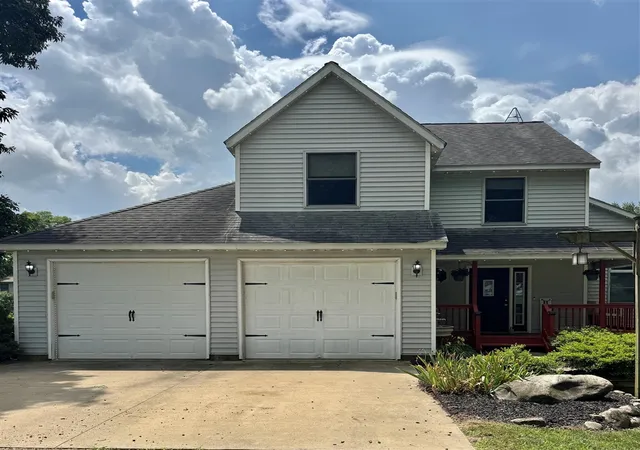 Homes for sale in Three Rivers, MI | 10881 Hoffman Rd, Three Rivers, MI 49093 | MLS# 70539395