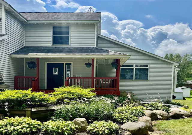 Homes for sale in Three Rivers, MI | 10881 Hoffman Rd, Three Rivers, MI 49093 | MLS# 70539395