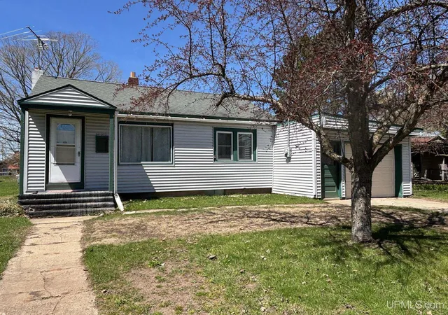 Photo 2 of Single family home for sale at N1073 E 1st Avenue, Trenary, MI 49891 | MLS# 50204280 | Listing updated on 2026-05-14