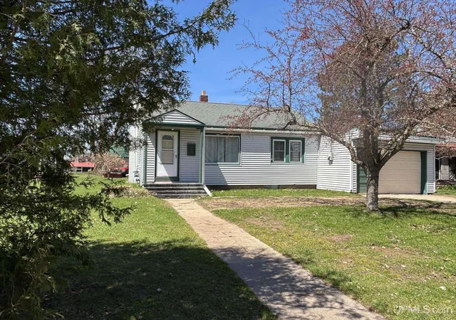 Photo 3 of Single family home for sale at N1073 E 1st Avenue, Trenary, MI 49891 | MLS# 50204280 | Listing updated on 2026-05-14