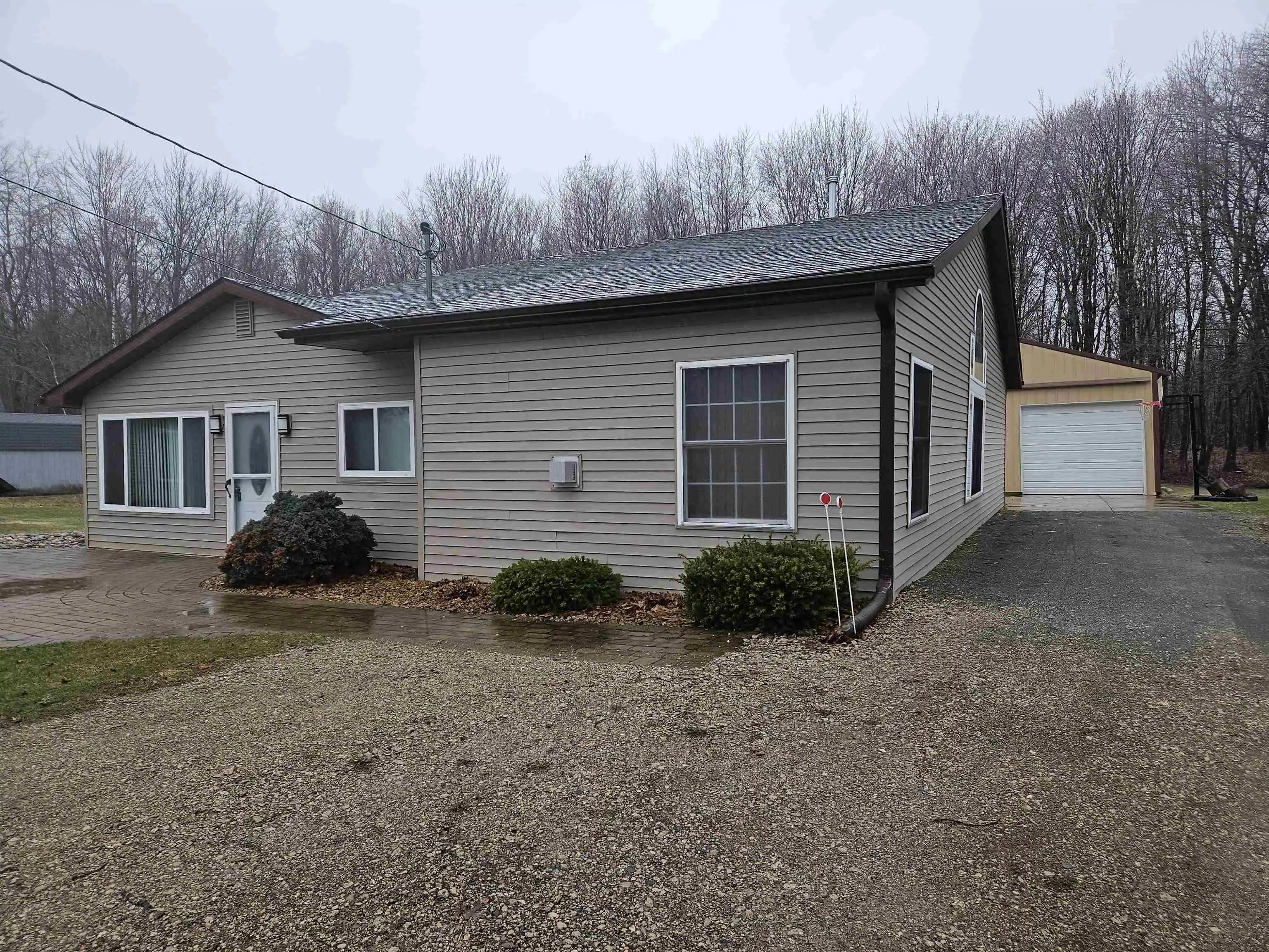 48625 6417 Birch Rd, Harrison, MI 48625 | MLS# 50203278 | Houzeo
