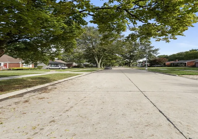 61st image of 20611 Damman St, Harper Woods, MI 48225 | MLS# 70495952