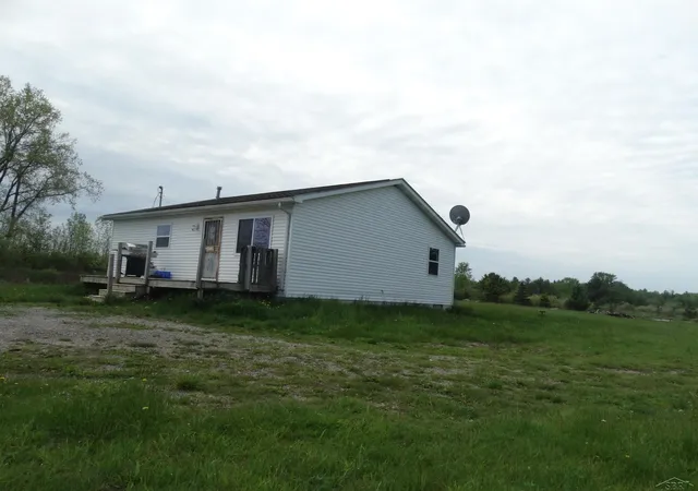 Homes for sale in Omer, MI | 350 Fire Rd, Omer, MI 48766 | MLS# 50210266