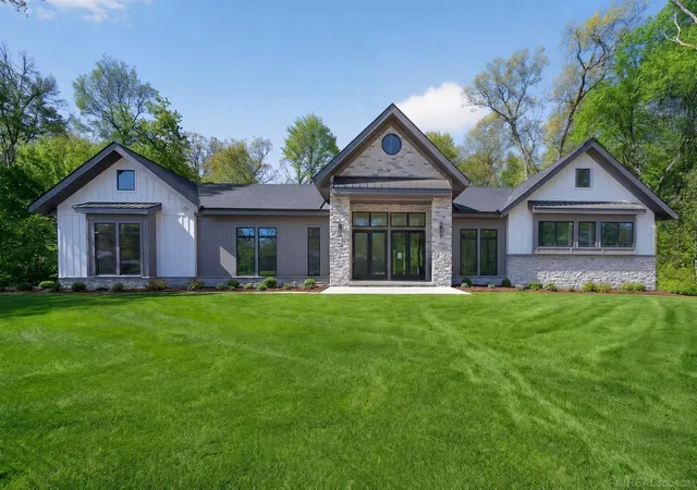 1st image of 71234 Rolling Ridge Ct, Niles, MI 49120 | MLS# 50208642