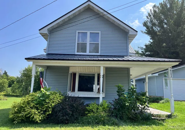 Photo 1 of Single family home for sale at 211 S Steel St, Ontonagon, MI 49953 | MLS# 50217270 | Listing updated on 2026-08-04