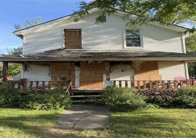 Homes for sale in Alma, MI | 230 Ely St, Alma, MI 48801 | MLS# 80069394