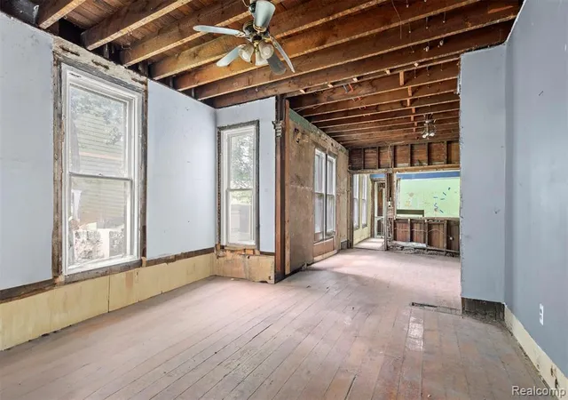 4th image of 2215 Wabash St, Detroit, MI 48216 | MLS# 60925485