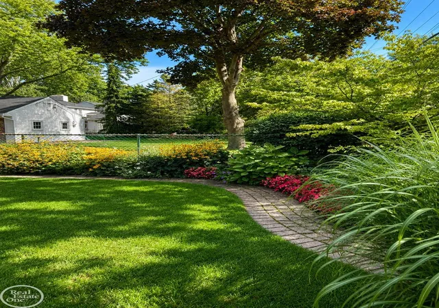 Photo 42 of Single family home for sale at 140 S Wilson Blvd, Mount Clemens, MI 48043 | MLS# 50218238 | Listing updated on 2026-09-04