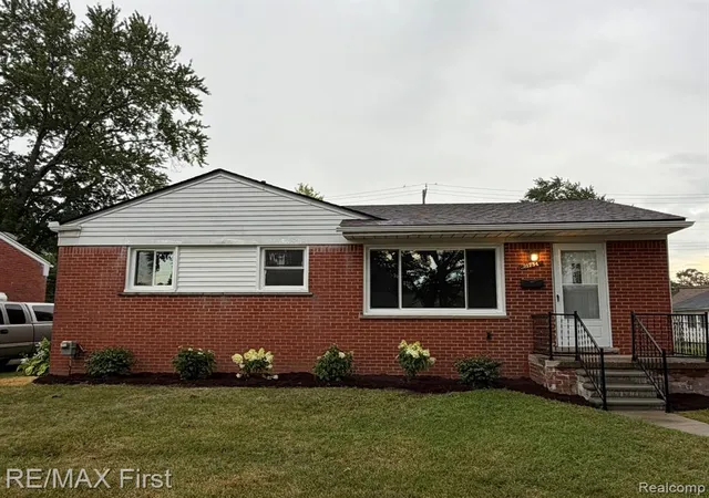 1st image of 21754 Hill St, Warren, MI 48091 2511 | MLS# 61023714