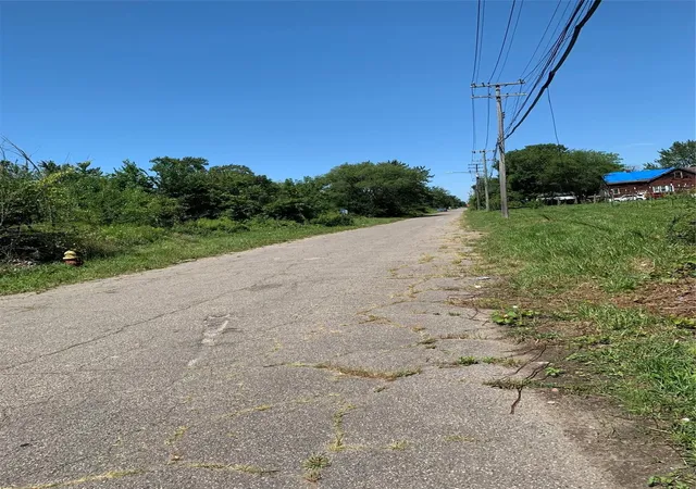 Photo 2 of Sale Pending at 3615 Barham, Detroit, MI 48224 | MLS# 40244550 | Listing updated on 2025-06-30