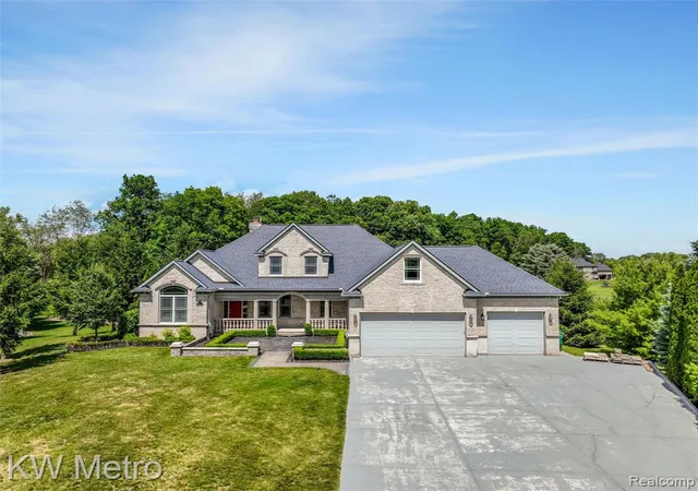 Photo 2 of Single family home for sale at 65884 Windrose Ct, Ray, MI 48096 | MLS# 60978793 | Listing updated on 2026-07-31