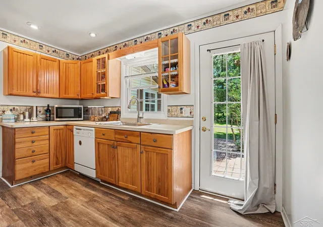 3rd image of 2346 N Hope Rd, Midland, MI 48642 | MLS# 50213400