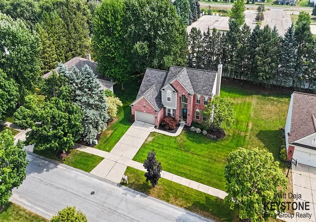 Photo 3 of Single family home for sale at 3870 Windwood Dr, Rockford, MI 49341 | MLS# 70546913 | Listing updated on 2026-08-10
