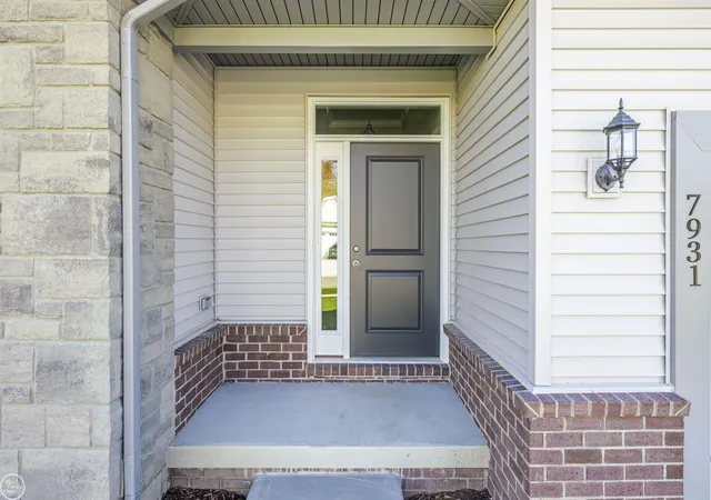 2nd image of 7931 Jordan Dr, Waterford, MI 48327 | MLS# 50197175
