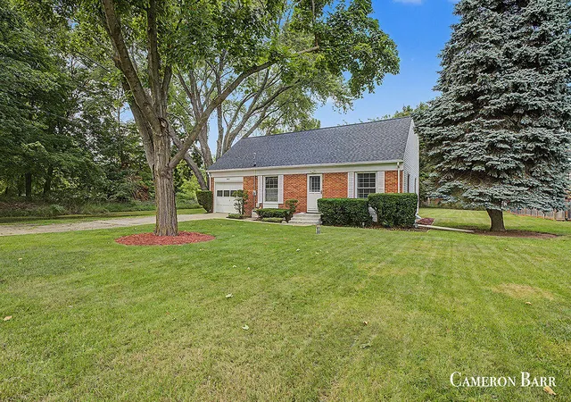 Photo 3 of Single family home for sale at 6935 Belding Rd, Rockford, MI 49341 | MLS# 70551969 | Listing updated on 2026-08-16