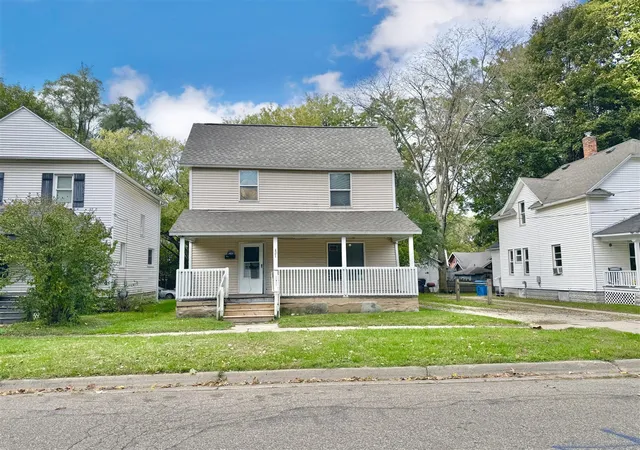 Homes for sale in Kalamazoo, MI | 821 Trimble Ave, Kalamazoo, MI 49048 | MLS# 70518683