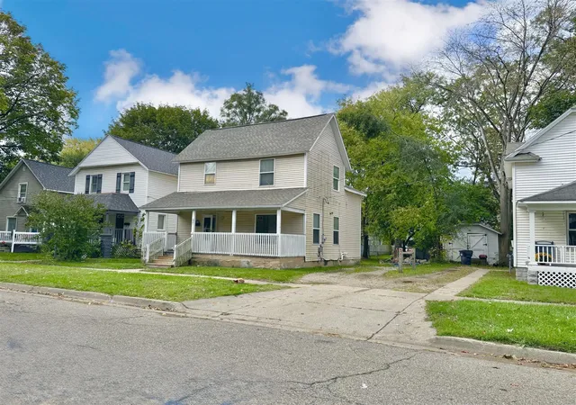 Homes for sale in Kalamazoo, MI | 821 Trimble Ave, Kalamazoo, MI 49048 | MLS# 70518683